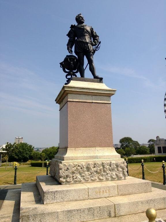 Statue of Sir Francis Drake on Plymouth Hoe