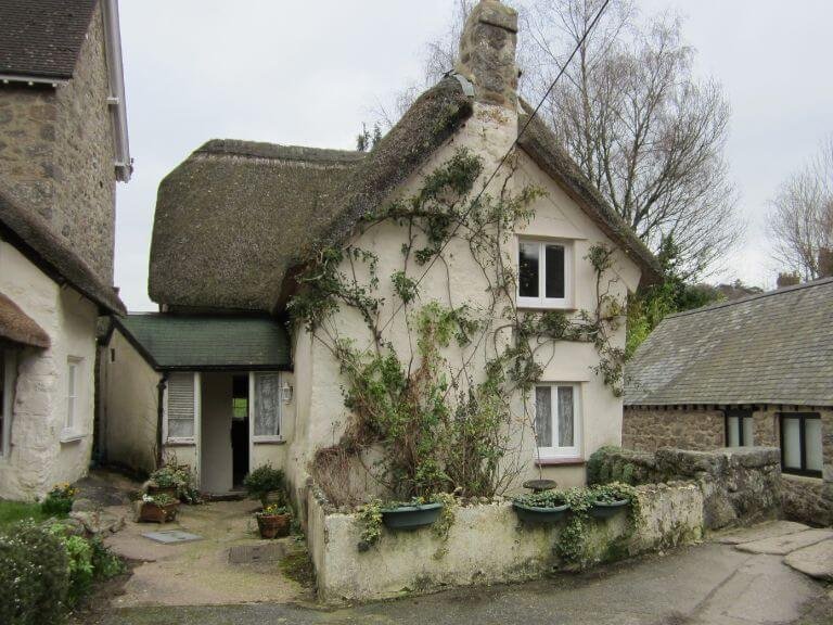 Sad looking cottage in poor state of repair
